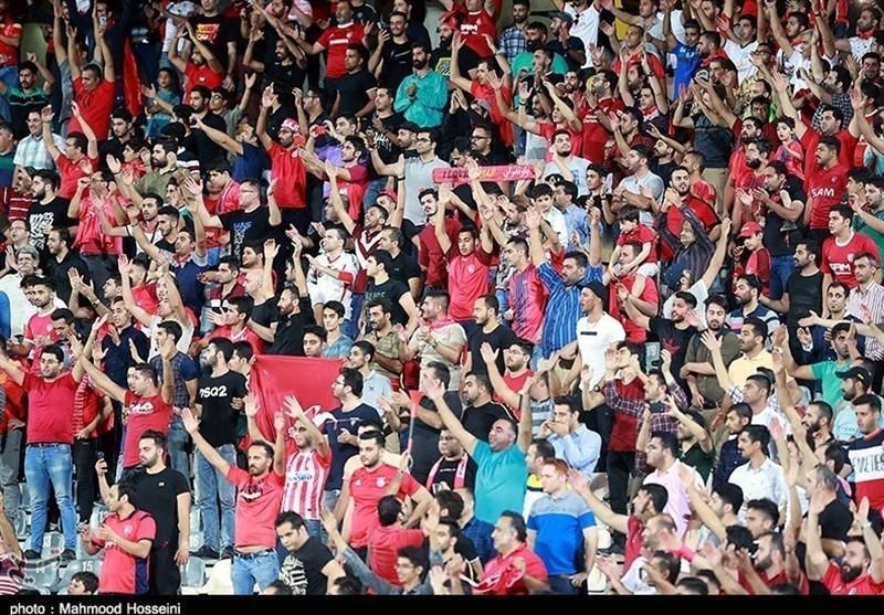 حاشیه دیدار نساجی - استقلال، تشویق استقلالی های نساجی، جو فوق العاده استادیوم و خوش وبش نکونام با عبداللهی