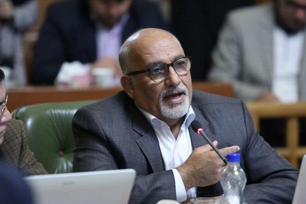لوکوموتیو قطاردودی به ریل قاجاری باز می شود؟