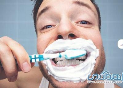 بهتر است قبل از صبحانه مسواک بزنیم یا بعد از آن؟